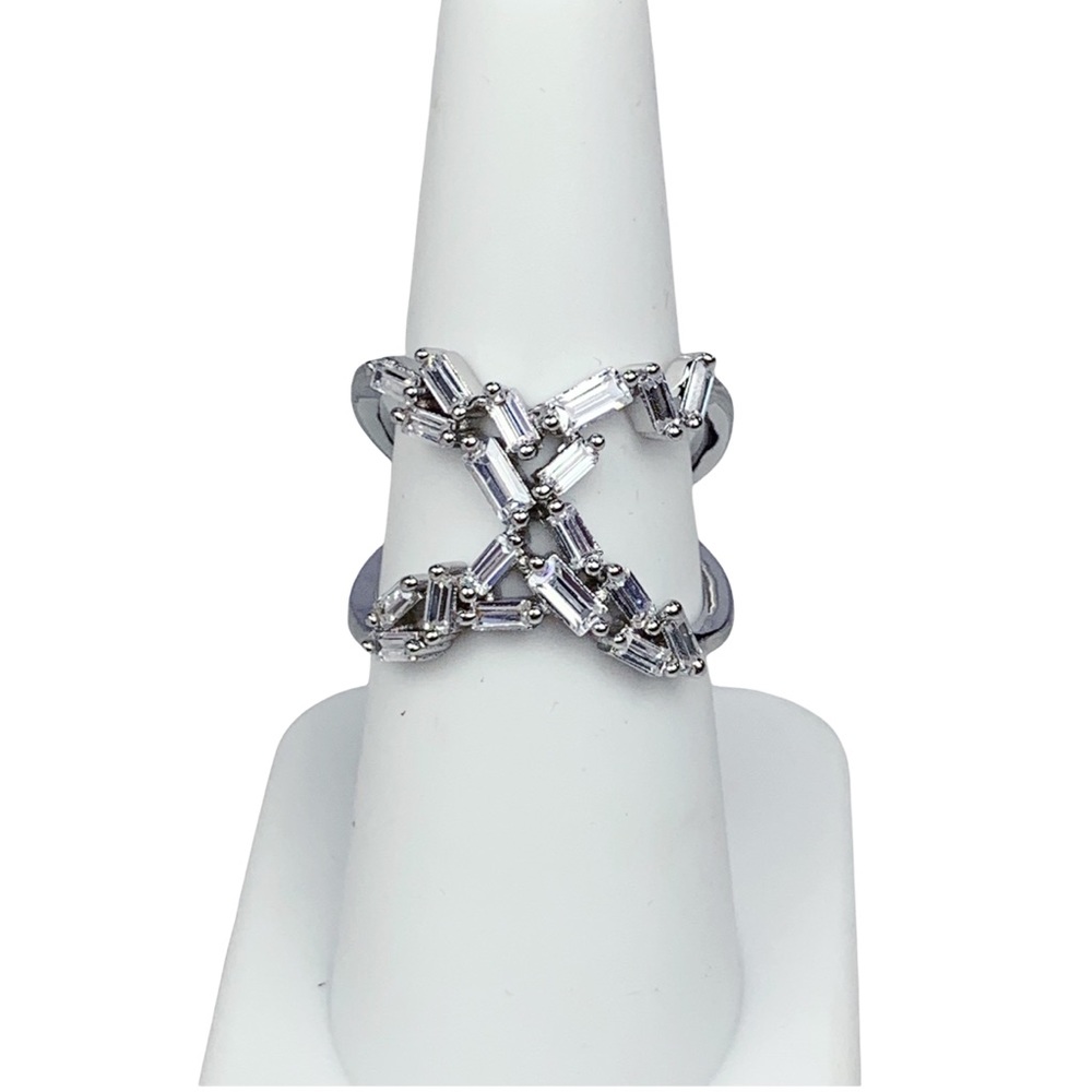 Silver Emerald Diamond Baguette Cubic Zirconia X Shape Ring Size 7 Size 8 - Picture 8 of 17